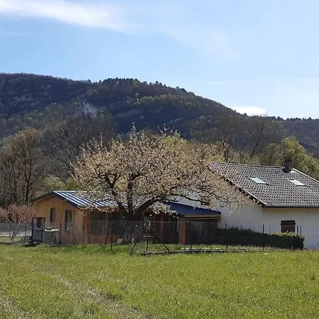 Vakantiehuis La D'harmony Ile Chambod 4 Chambres *